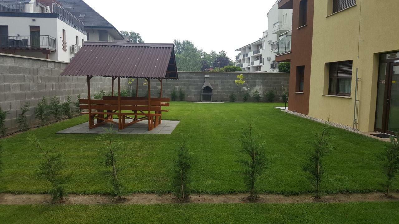 Sweet&Center Wellness Apartman Siofok Exterior photo